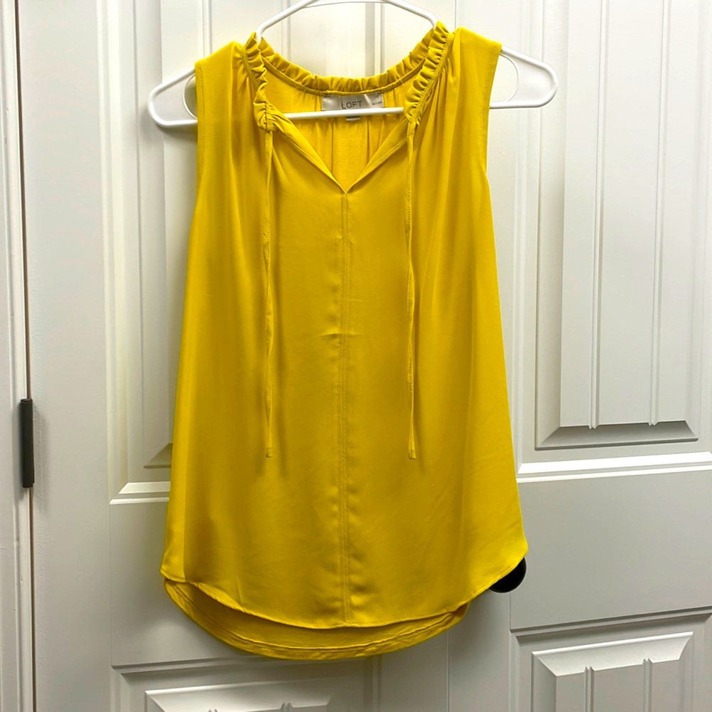 Loft sleeveless mixed-media blouse